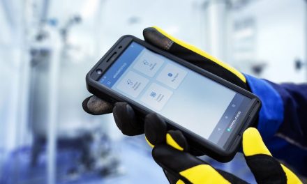 Smart-Ex 03 – the new intrinsically safe 5G smartphone from Pepperl+Fuchs for future-oriented digitalization of hazardous areas